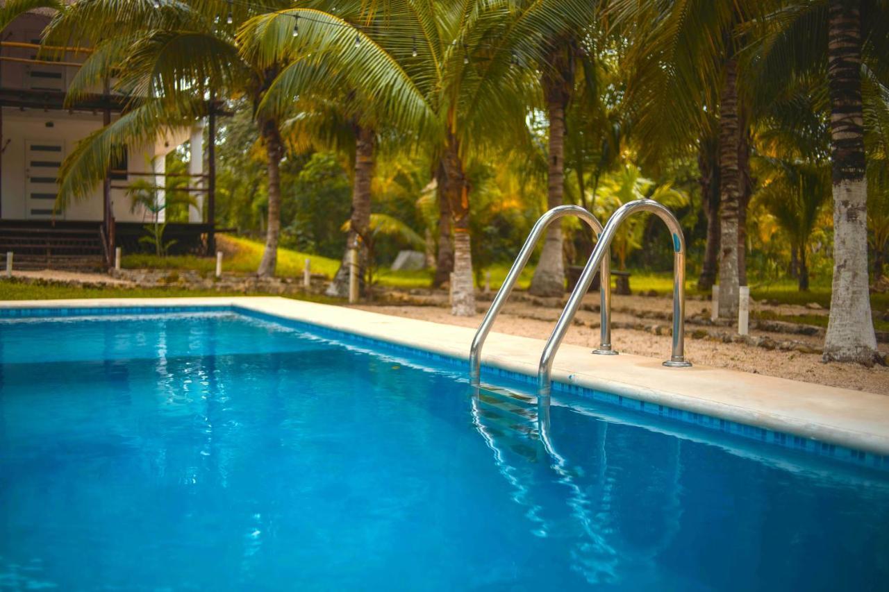 Royal Palm Bacalar Cabanas & Lagoon Club 외부 사진